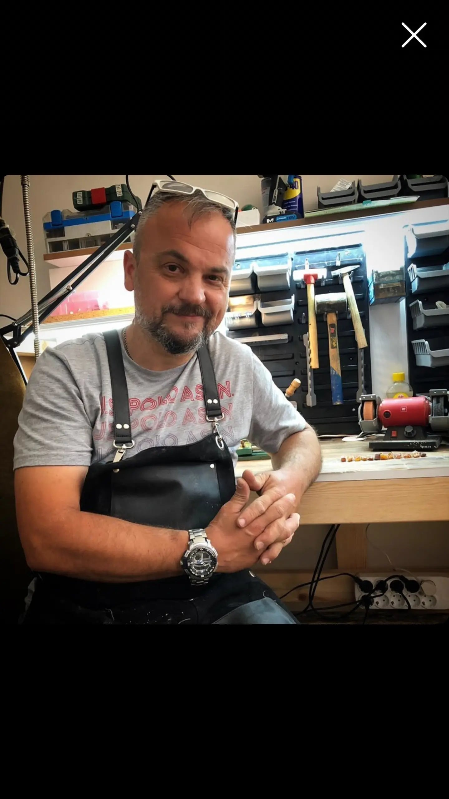 01 Leonardo Black Apron - Monapron